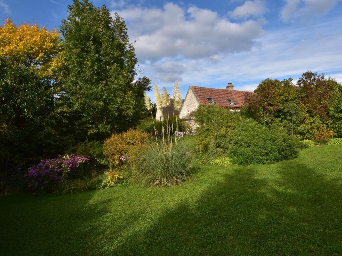 Charming Holiday Home Mézy-Moulins Esterno foto